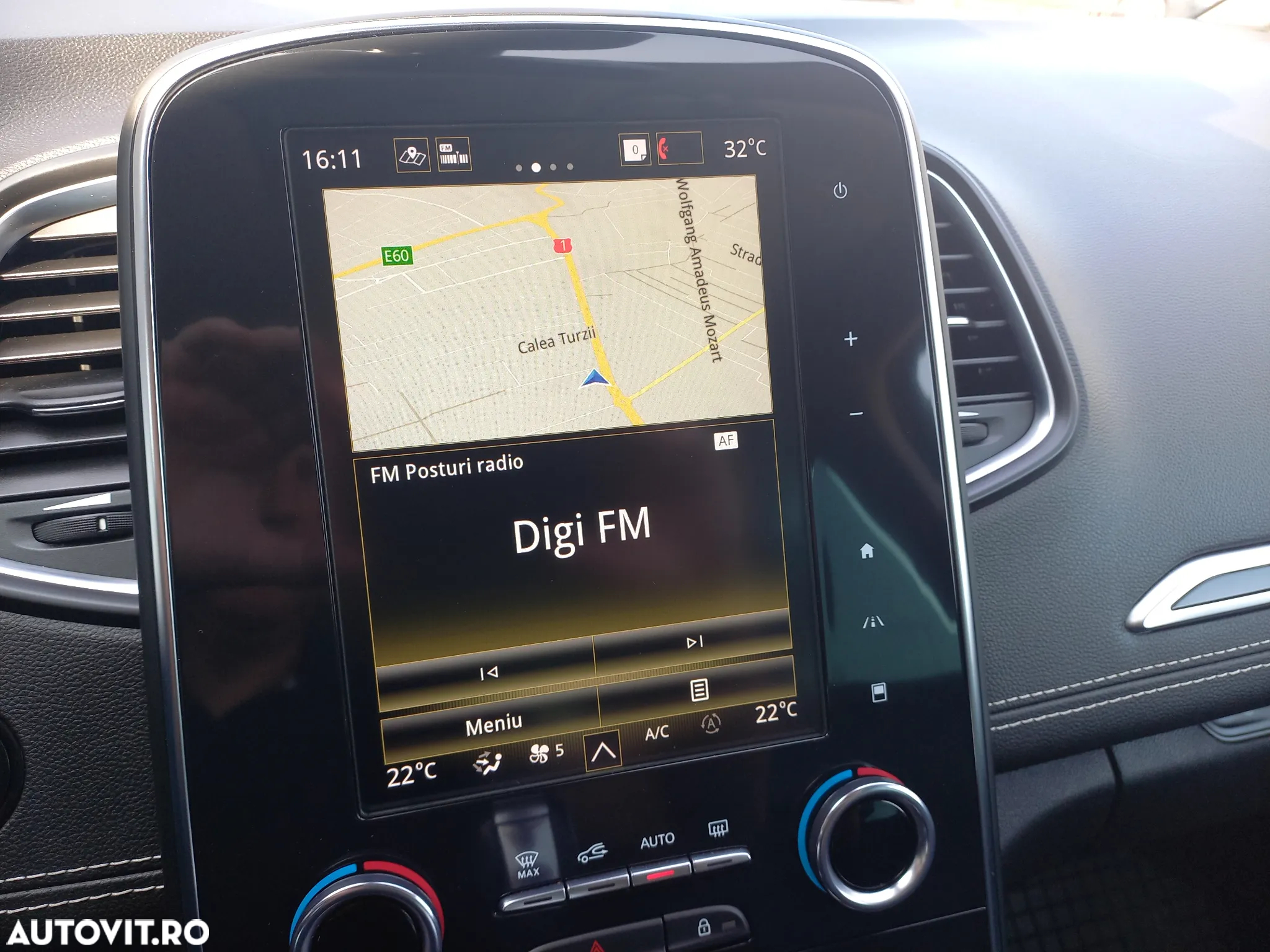 Renault Grand Scenic BLUE dCi 150 EDC BOSE EDITION - 33