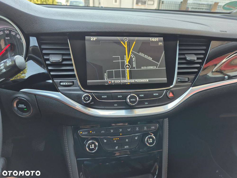 Opel Astra 1.4 T Dynamic S&S - 37