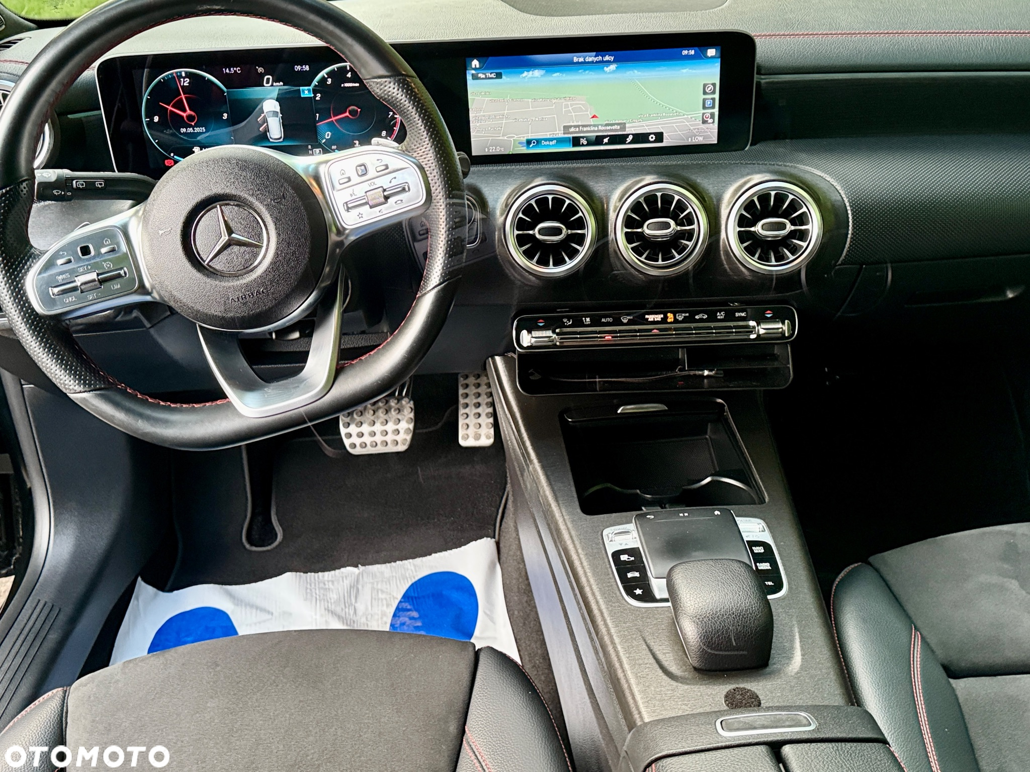 Mercedes-Benz CLA 220 Shooting Brake 7G-DCT AMG Line - 19