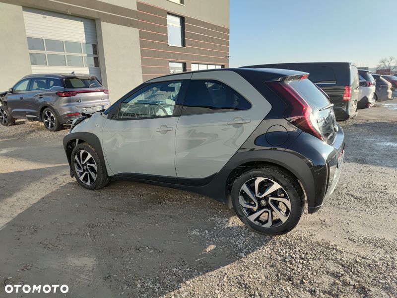 Toyota Aygo X 1.0 VVT-i Color Edition X-shift - 16