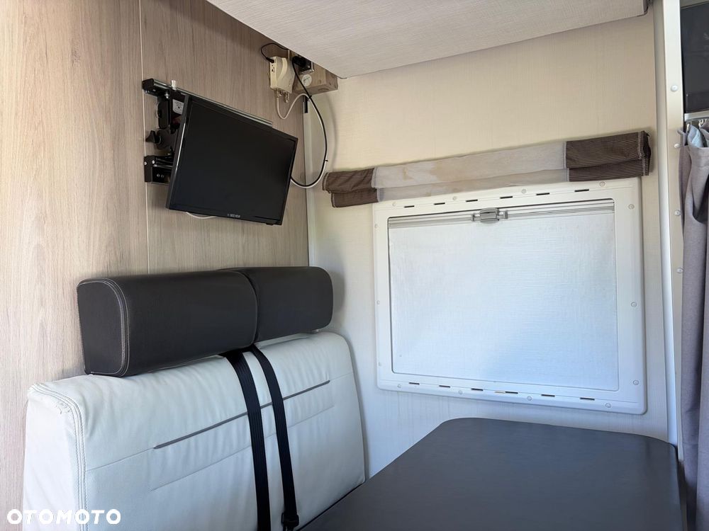 Ford Transit Challenger - 18