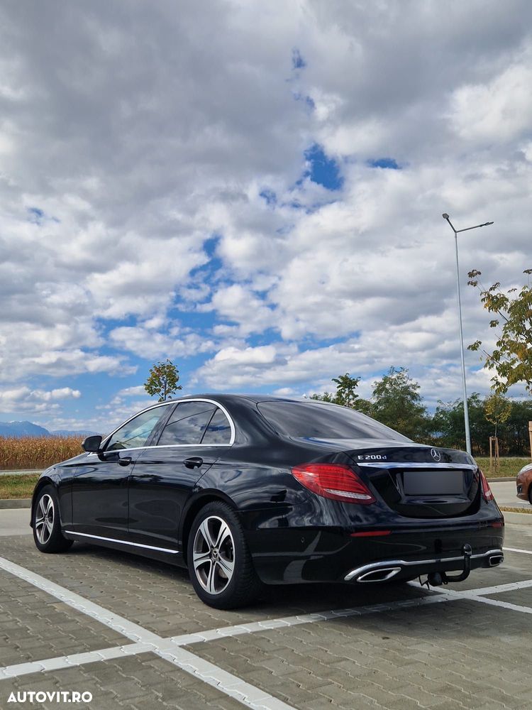 Mercedes-Benz E 200 d Aut. - 10