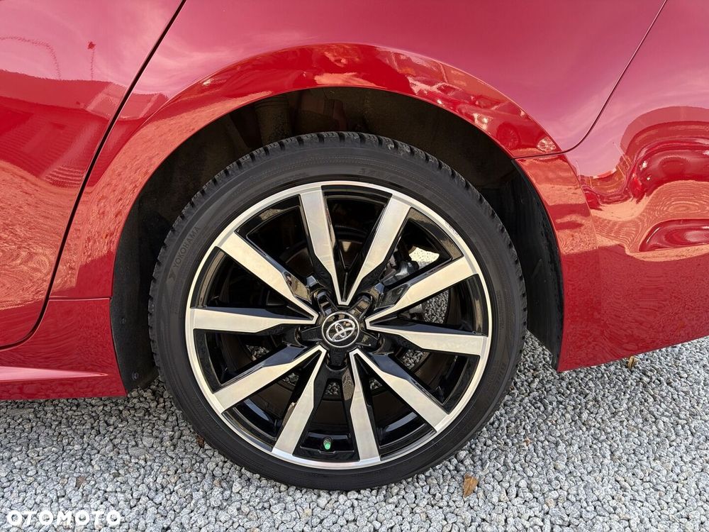 Toyota Corolla 1.8 Hybrid GR Sport Dynamic - 21