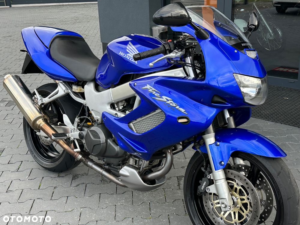 Honda VTR - 22