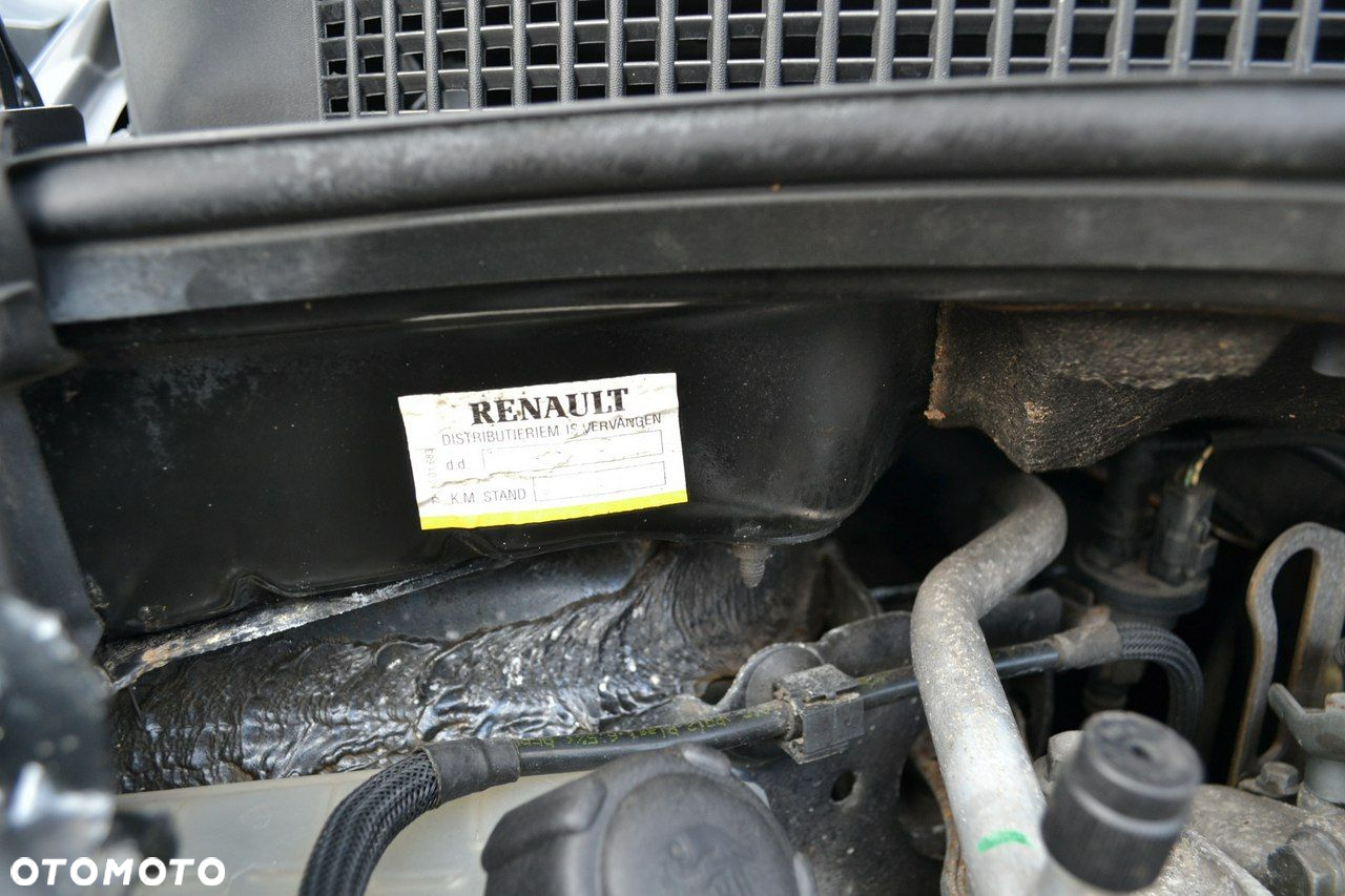 Renault Scenic - 23