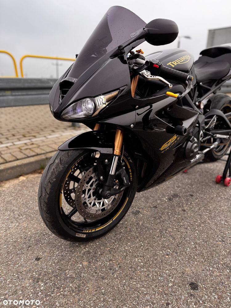 Triumph Daytona - 8