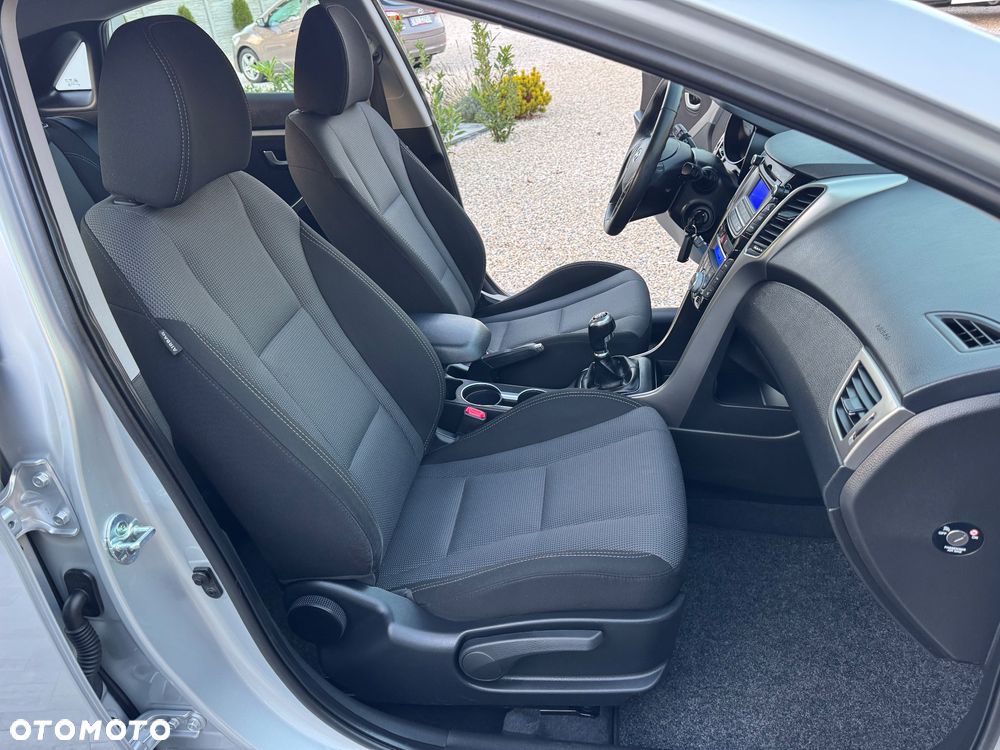 Hyundai i30 - 34