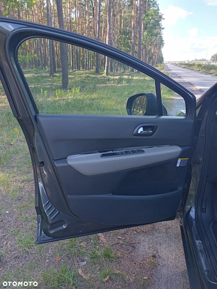 Peugeot 5008 1.6 Trendy - 16