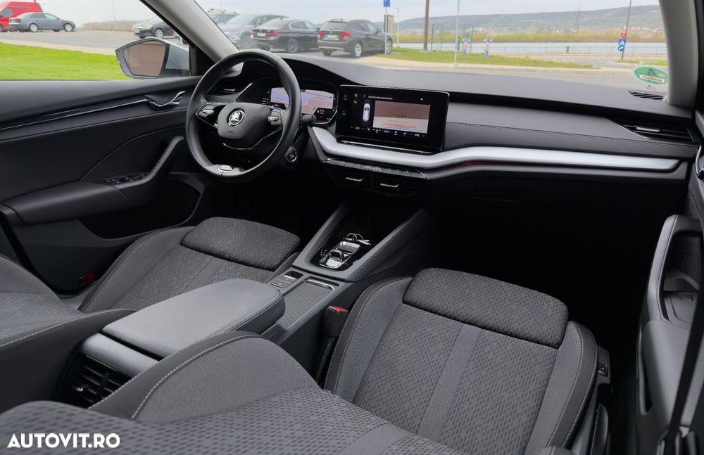 Skoda Octavia 2.0 TDI DSG Clever - 14