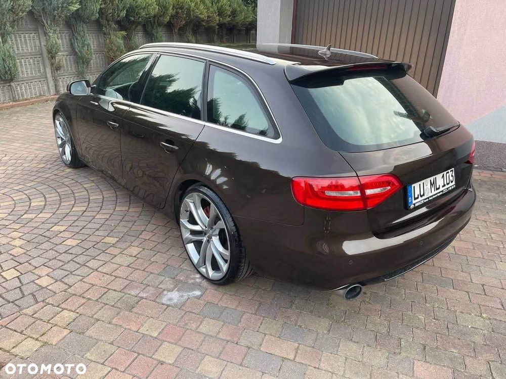 Audi A4 Avant - 9