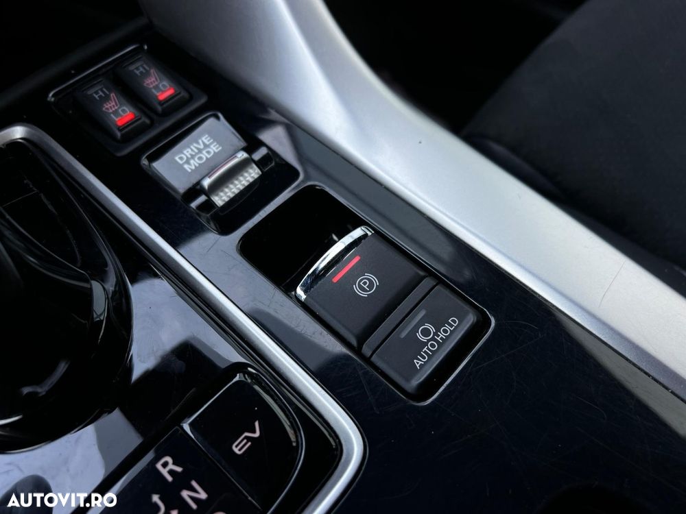 Mitsubishi Eclipse-Cross Plug-In Hybrid 4WD Plus Select - 16