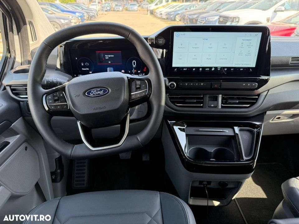 Ford Tourneo Custom Bus 340L 2.5 227 CP CVT L2H1 FWD PHEV Titanium - 24