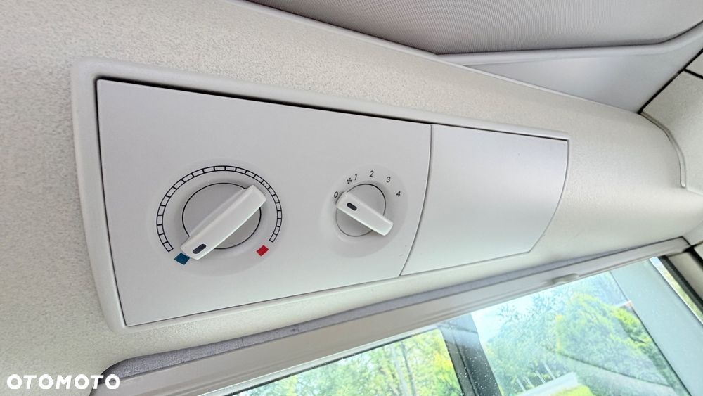 Volkswagen California - 27