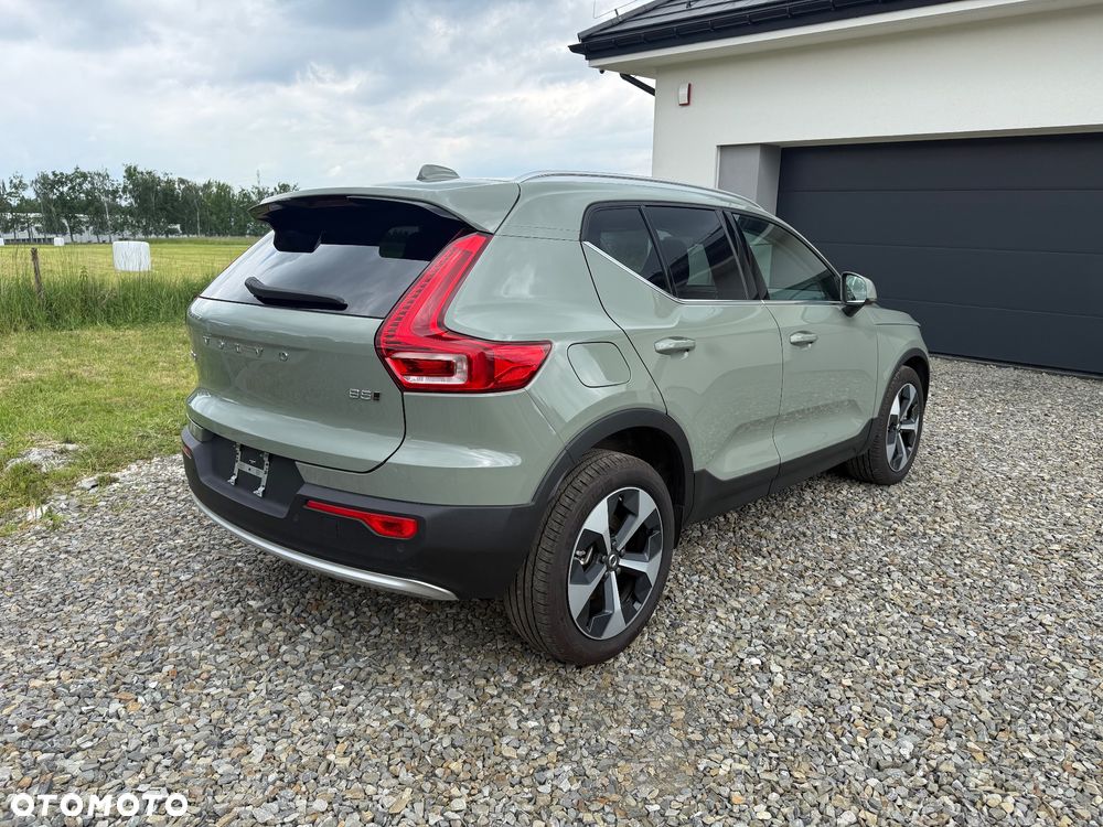 Volvo XC 40 B5 AWD Ultimate Dark - 7