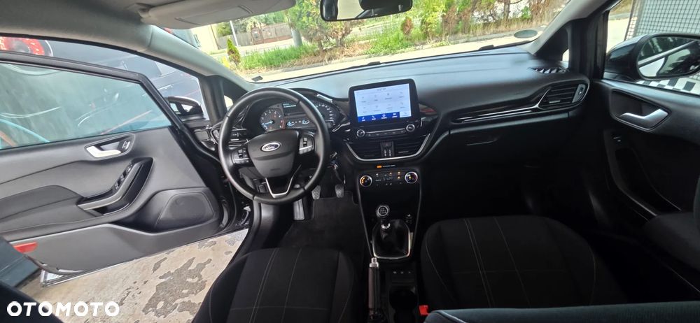 Ford Fiesta 1.0 EcoBoost S&S TITANIUM - 37