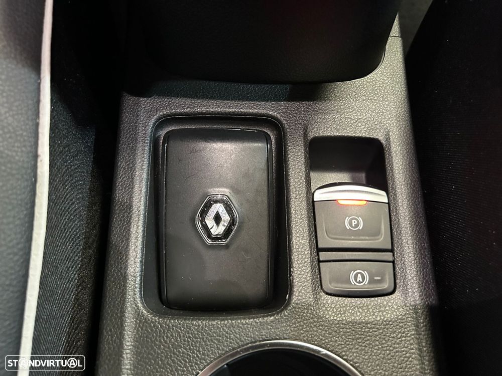 Renault Captur 1.6 E-Tech Plug-In Intens - 33