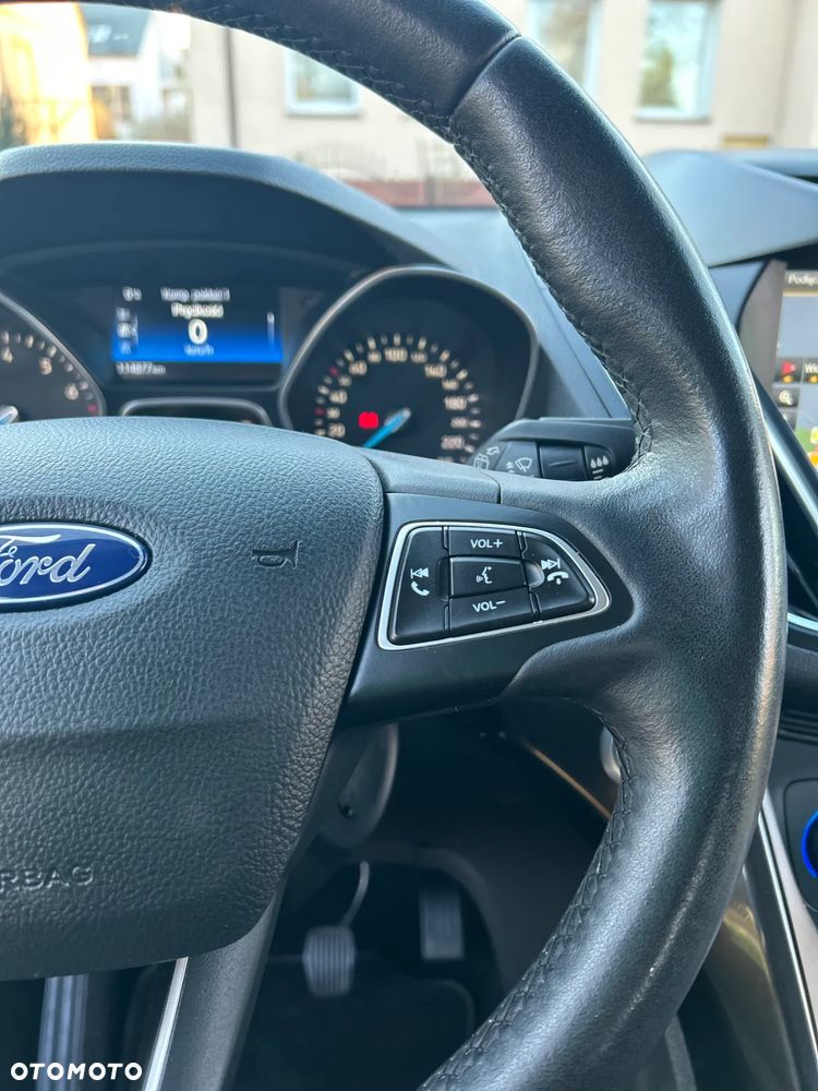 Ford Grand C-MAX - 12