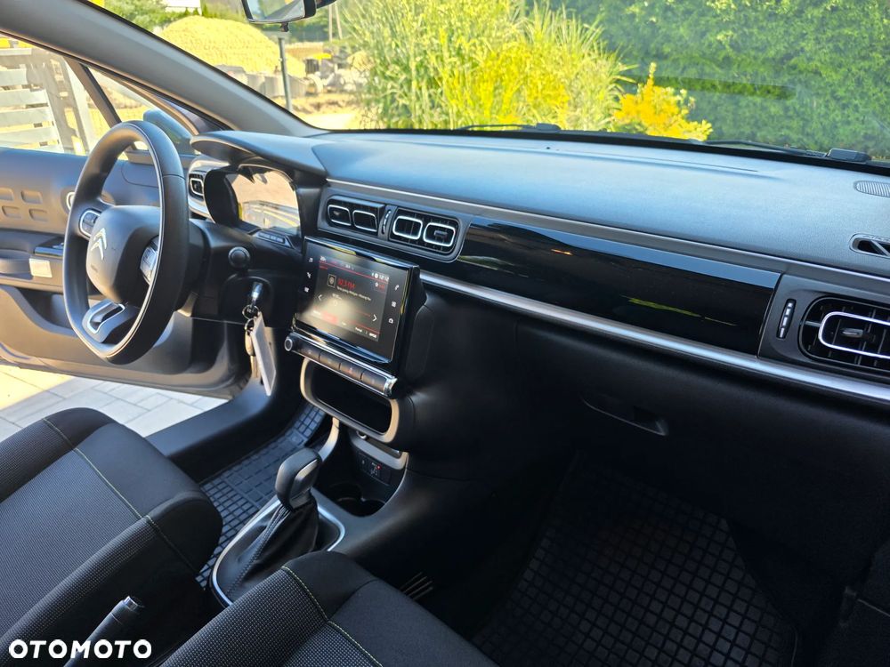 Citroën C3 1.2 PureTech Shine EAT6 - 10