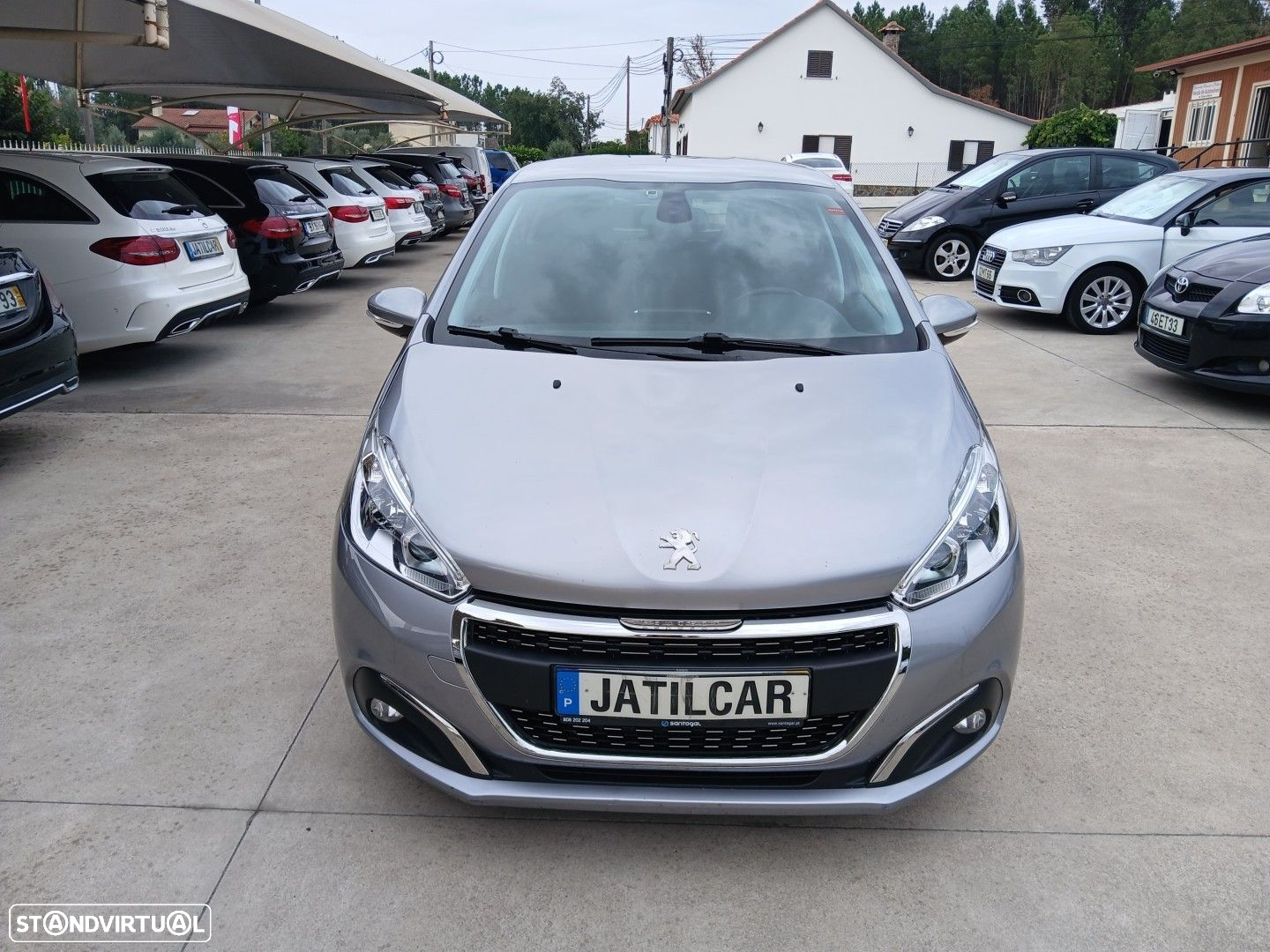 Peugeot 208 1.5 BlueHDi Signature - 9