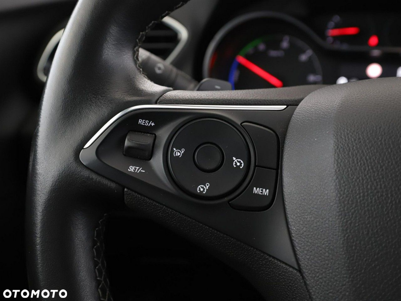 Opel Grandland X - 34