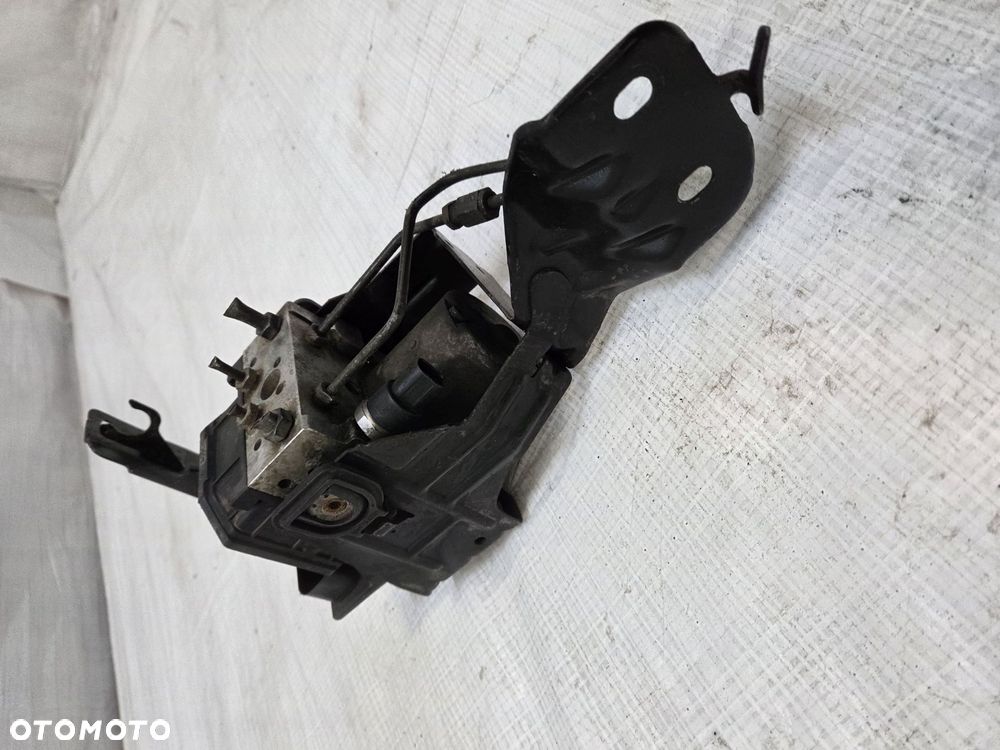 POMPA HAMULCOWA ABS  FORD MONDEO MK3 2.0 TDCI 4S71-2C405-AA - 4