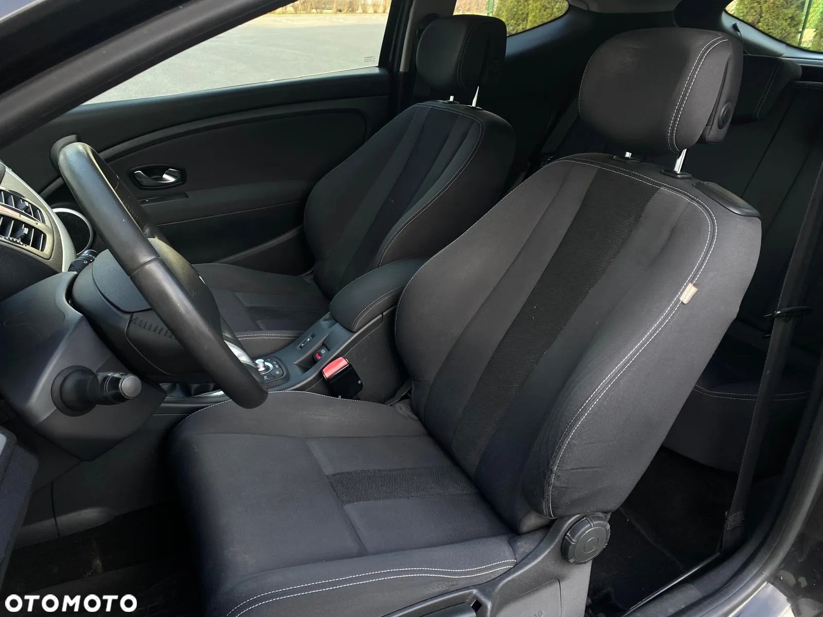 Renault Megane 2.0 16V TCE Dynamique - 9