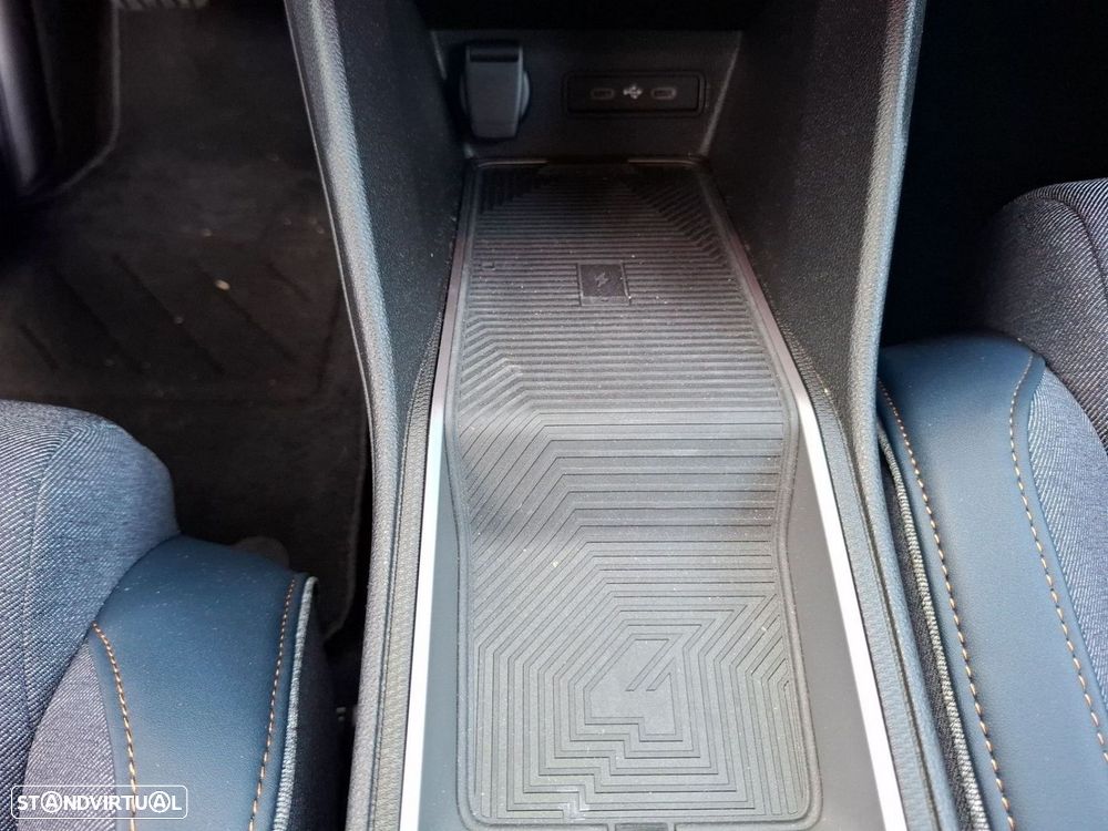 Renault 4 E-Tech 52 kWh Techno Autonomia Conforto - 20