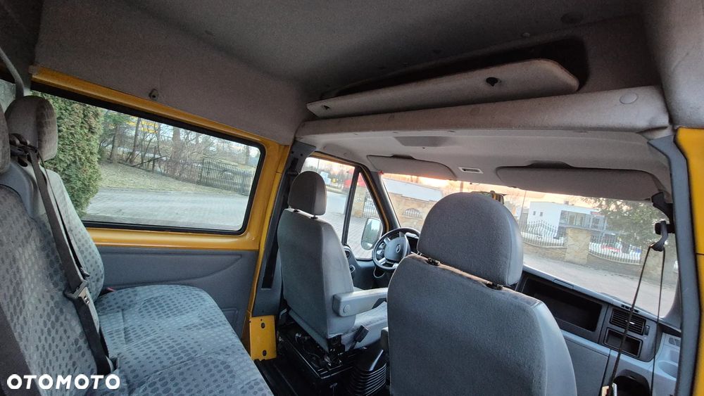 Ford Transit - 12