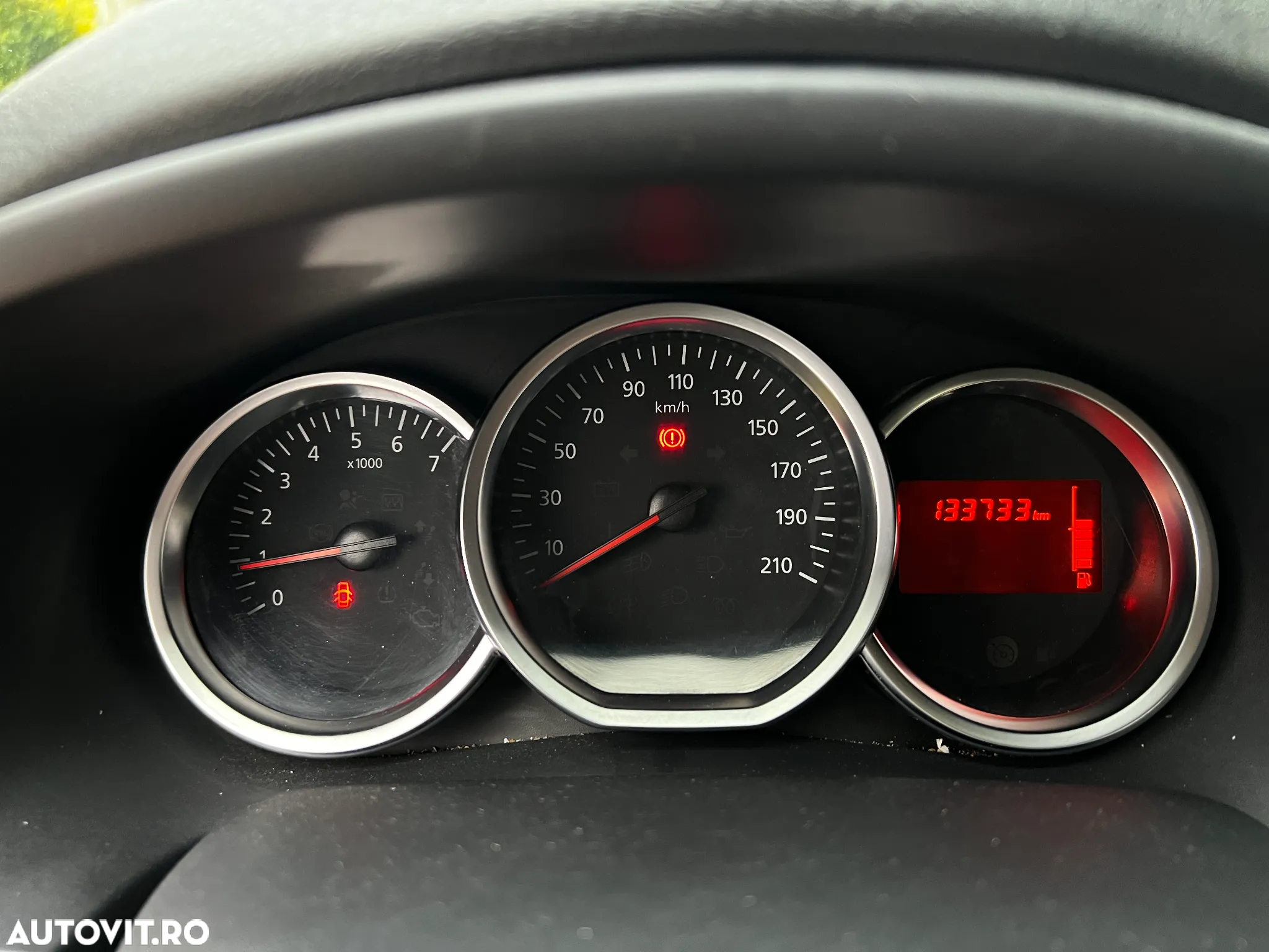 Dacia Logan 1.0 SCe Ambiance - 8