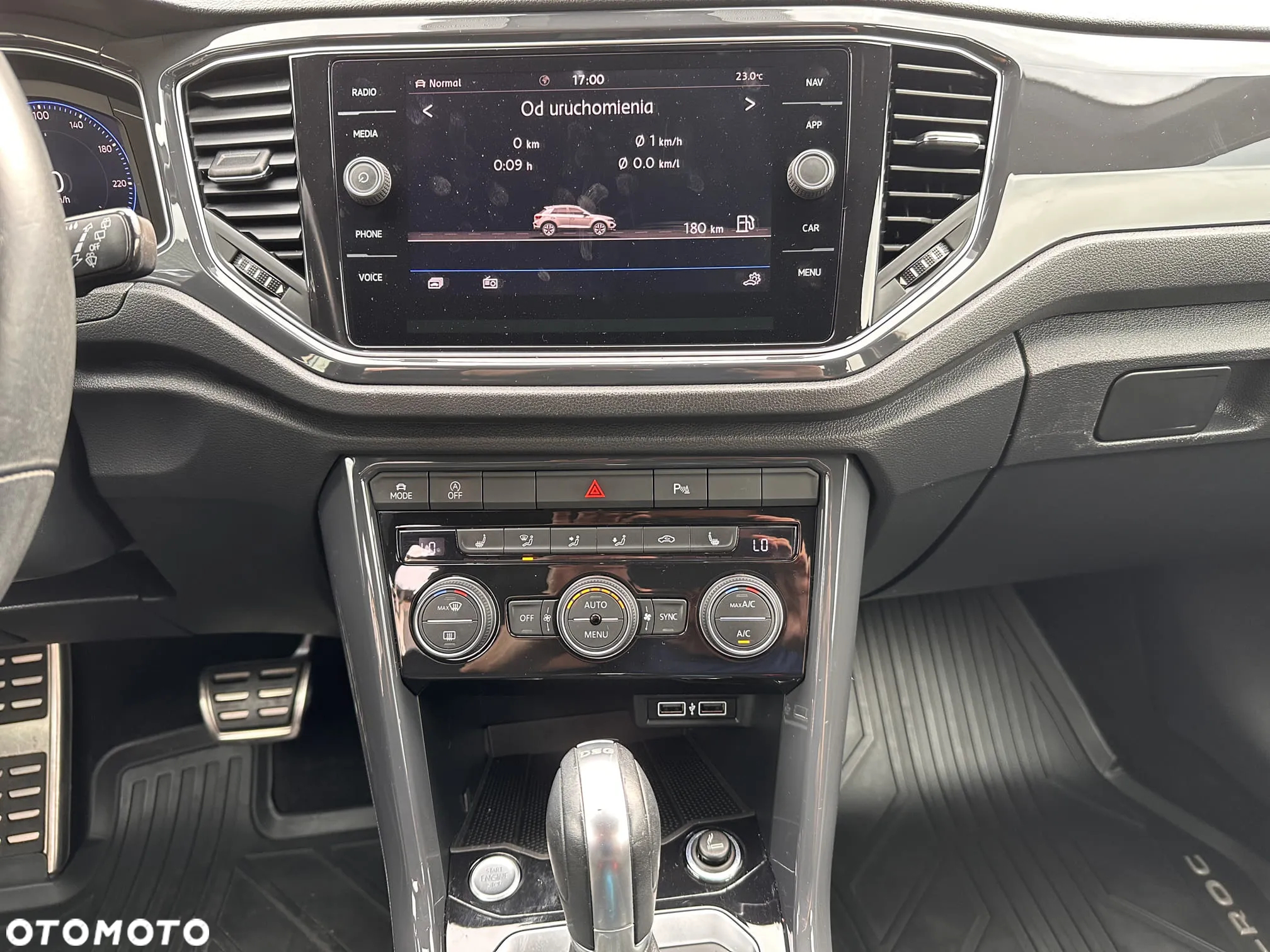 Volkswagen T-Roc 1.5 TSI R-Line Plus DSG - 26