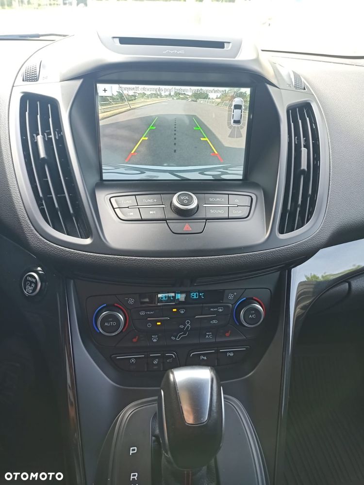 Ford Kuga 2.0 TDCi 4x4 ST-Line - 24