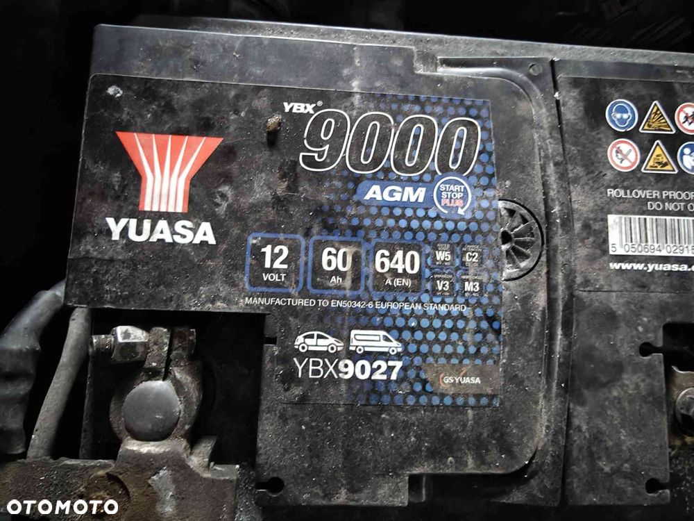 Hyundai i30 1.6 CRDi Base - 4