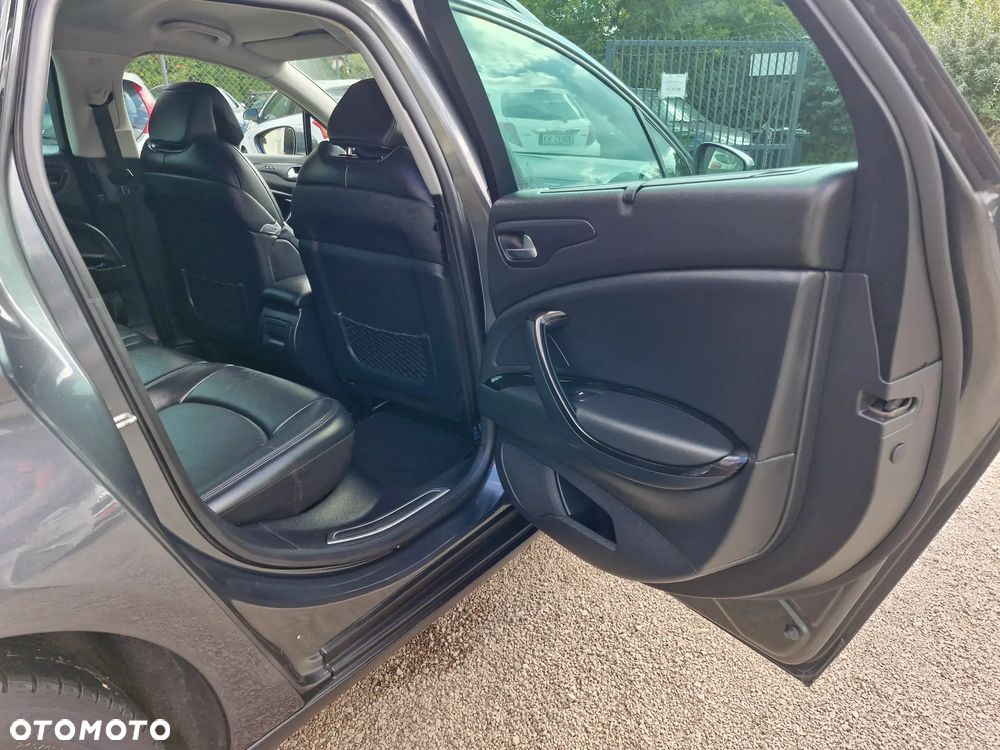 Citroën C5 Tourer HDi 165 FAP Exclusive - 17