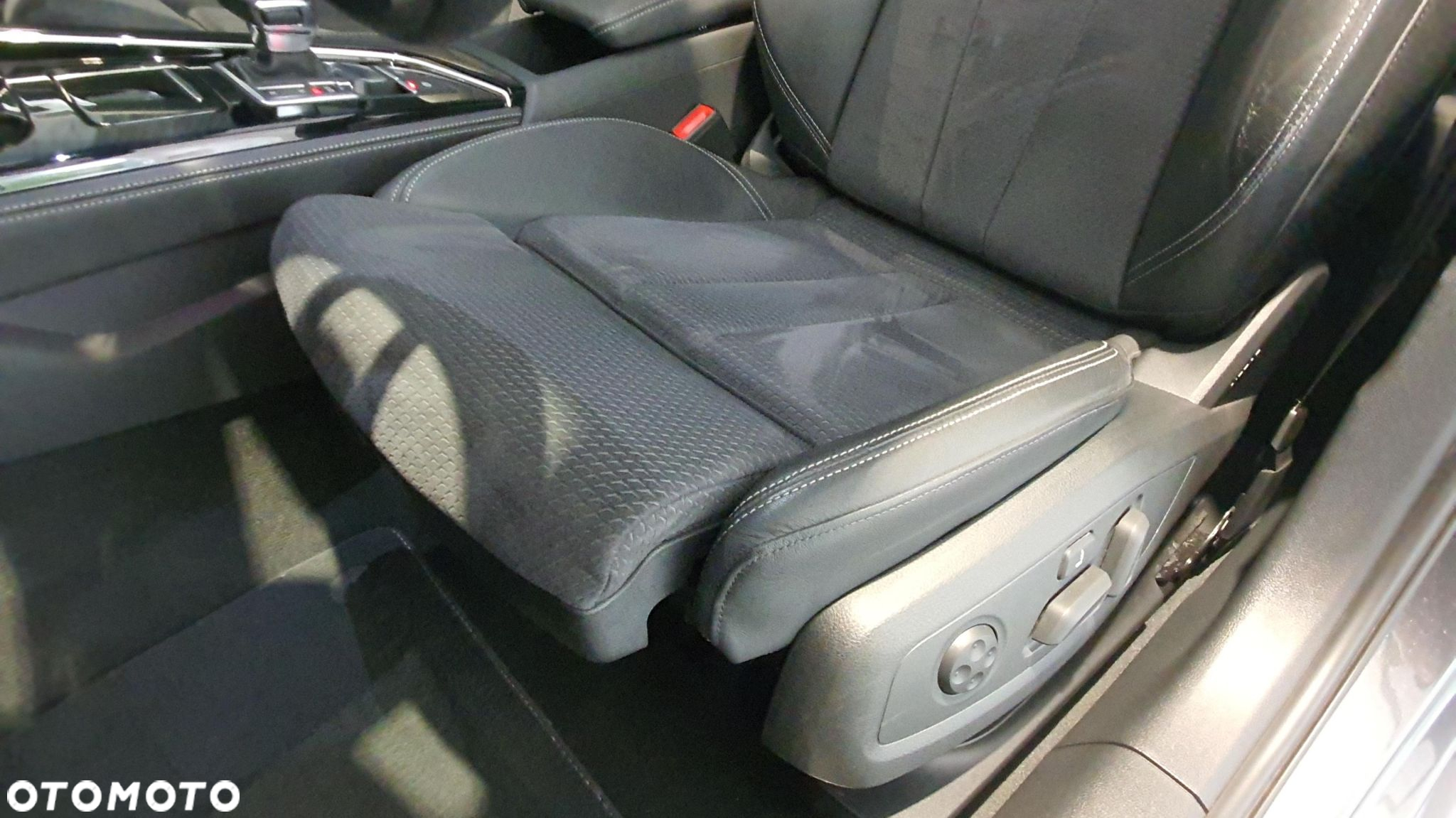 Audi A4 45 TFSI mHEV Quattro S Line S tronic - 12