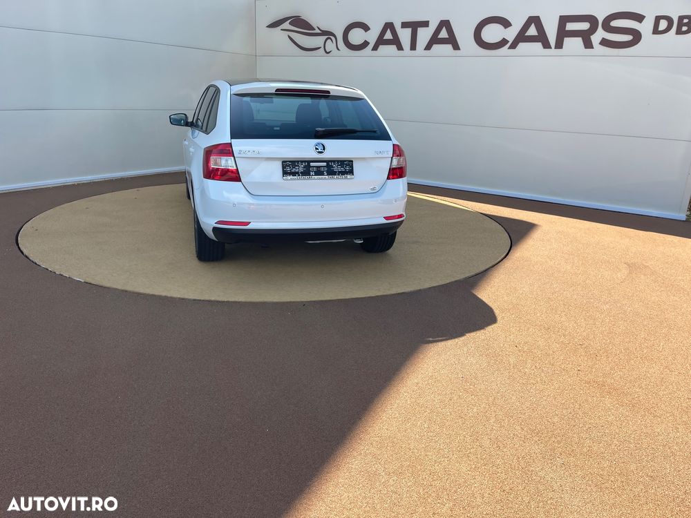 Skoda RAPID 1.6 TDI DSG Edition - 13