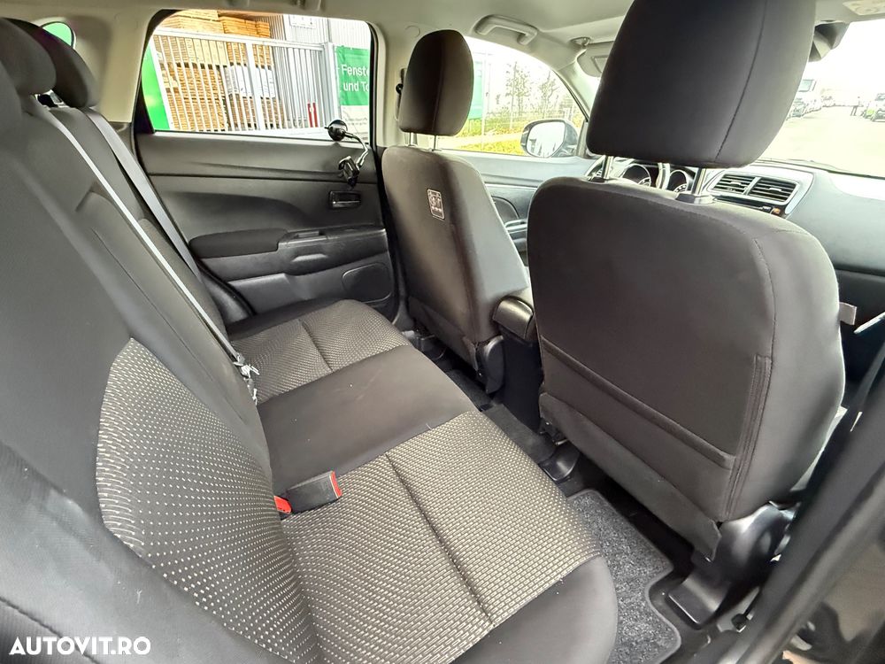 Mitsubishi ASX 2.2 Litre DI-D 4X4 Invite Aut. - 13