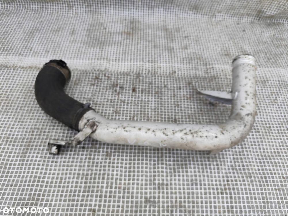 VOLVO S60 II V60 13-18 2.0 D D4 181PS PRZEWÓD RURA INTERCOOLERA 31370286 - 1