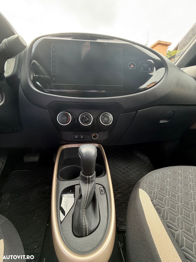Toyota Aygo X 1.0l CVT Dynamic - 10