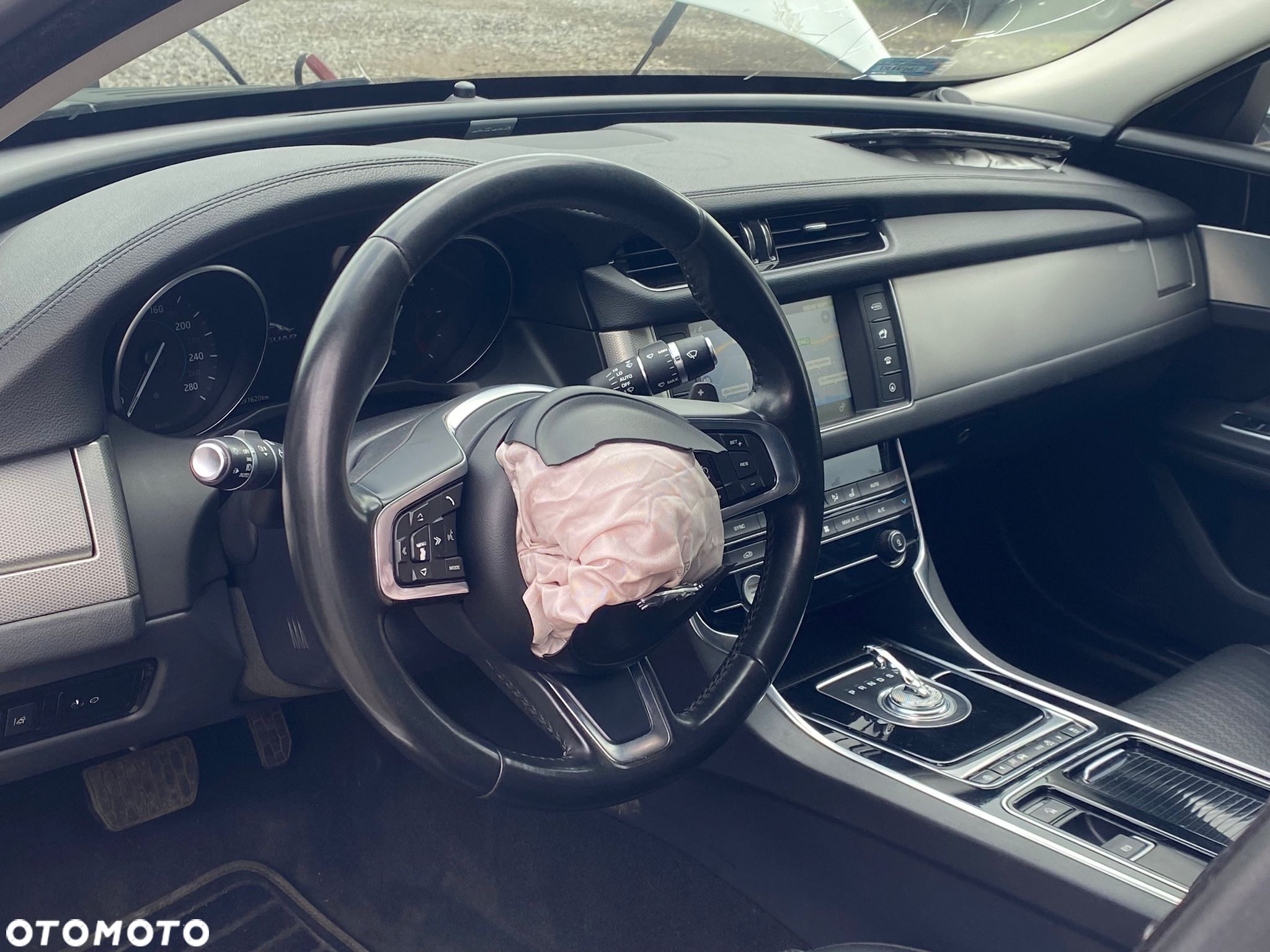 Jaguar XF 2.0 i4D Pure - 15