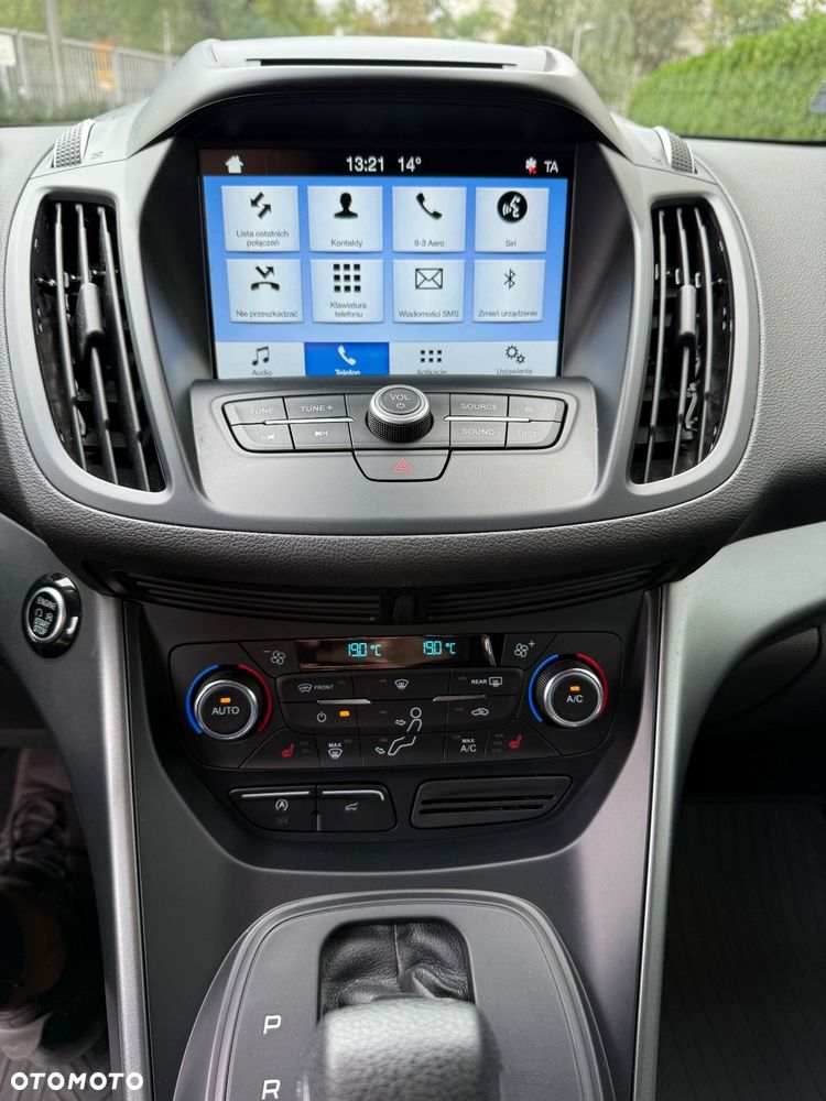 Ford Kuga - 17