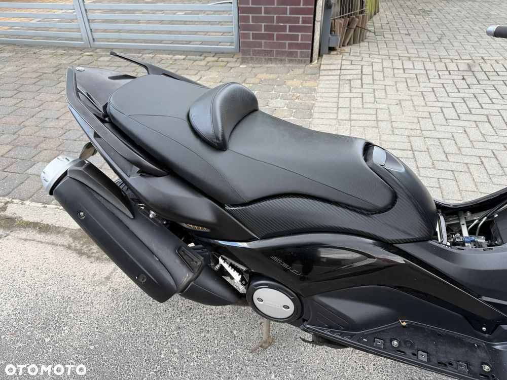 Yamaha Tmax - 17