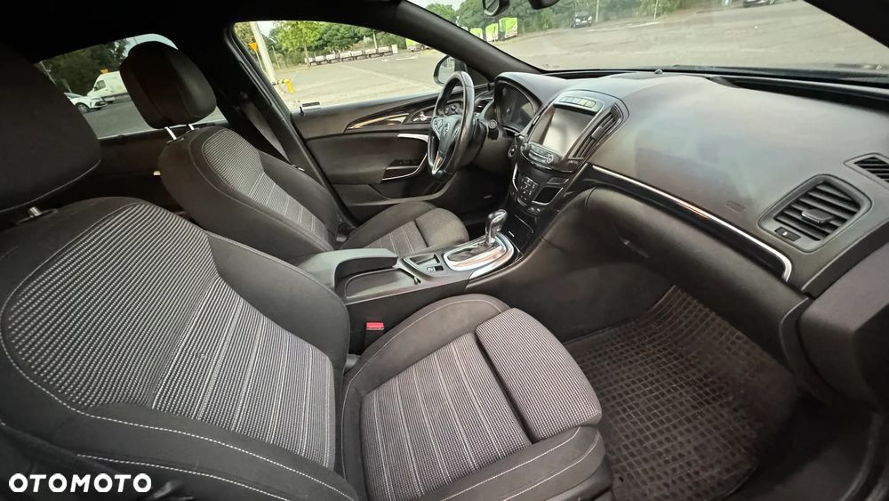 Opel Insignia 1.6 T Cosmo EU6 - 19