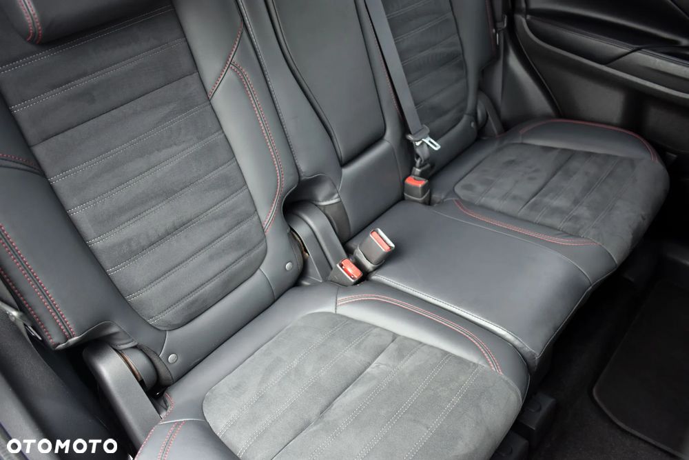 Mitsubishi Outlander 2.0 4WD CVT Diamant Edition+ - 39