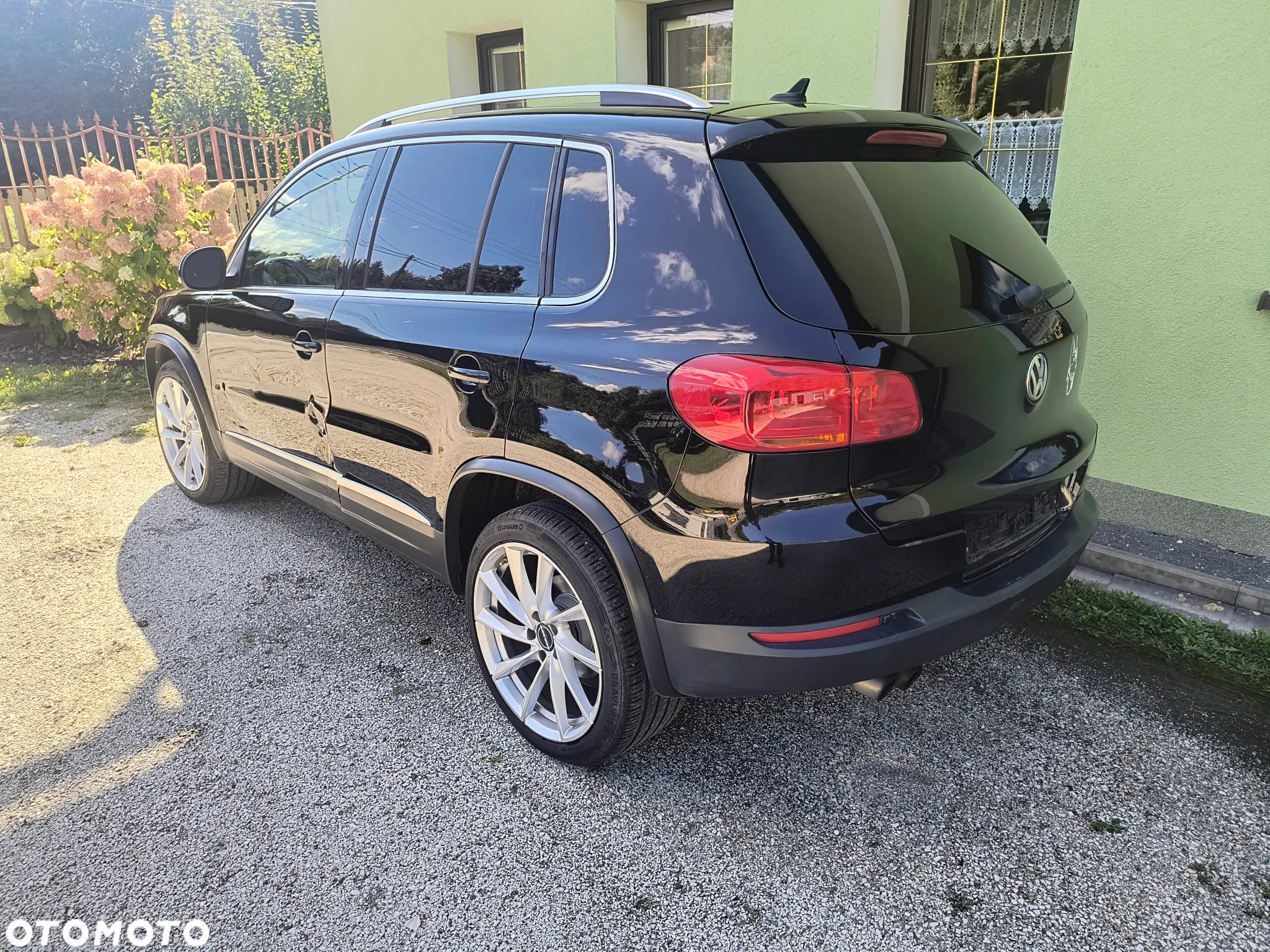 Volkswagen Tiguan - 3
