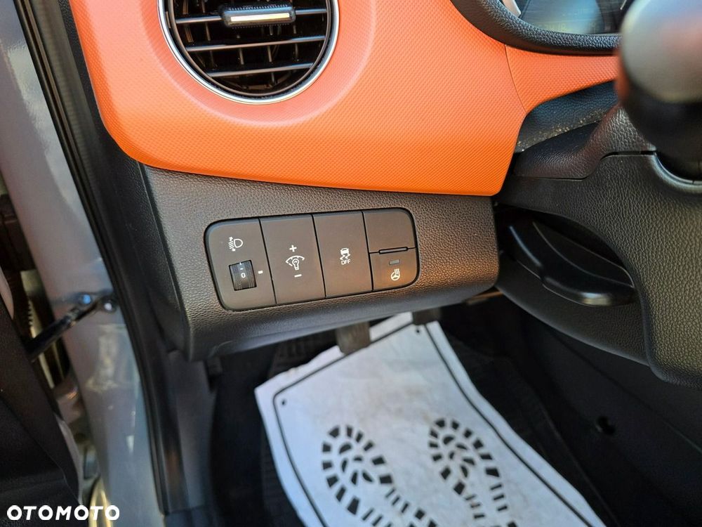 Hyundai i10 1.0 GO+ - 29