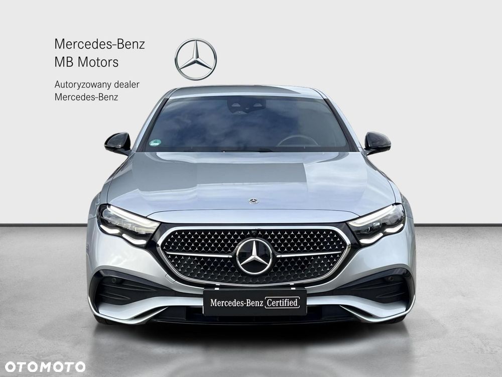 Mercedes-Benz Klasa E - 9
