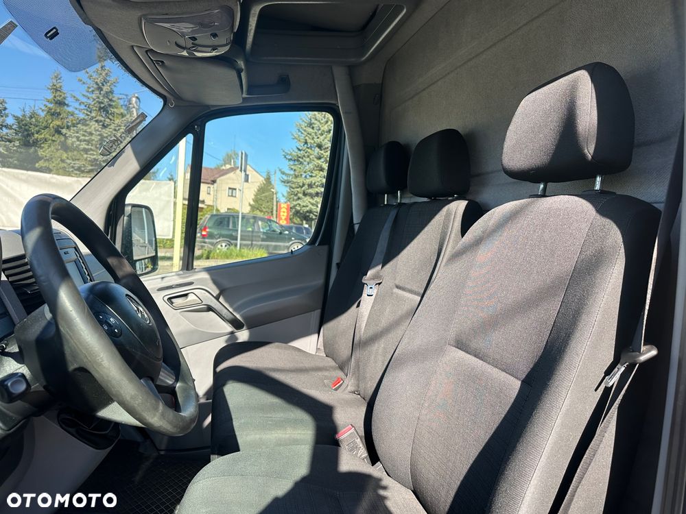 Mercedes-Benz Sprinter 319 CDI - 14