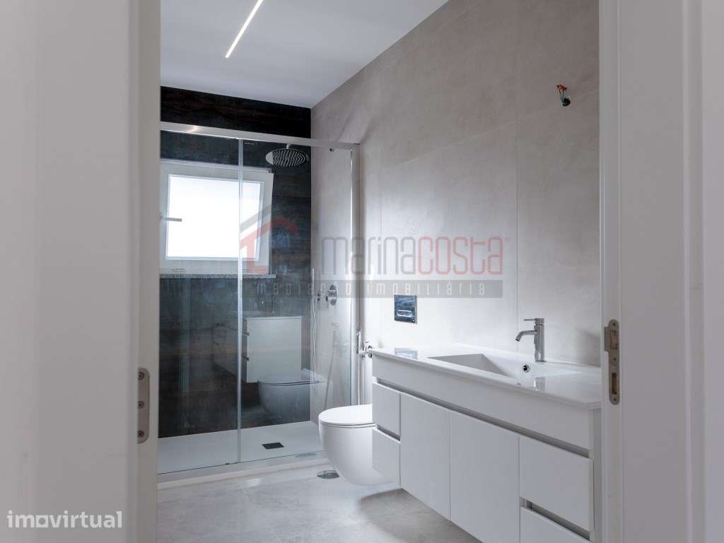 Moradia T3 Renovada na Coimbrã - Grande imagem: 4/13