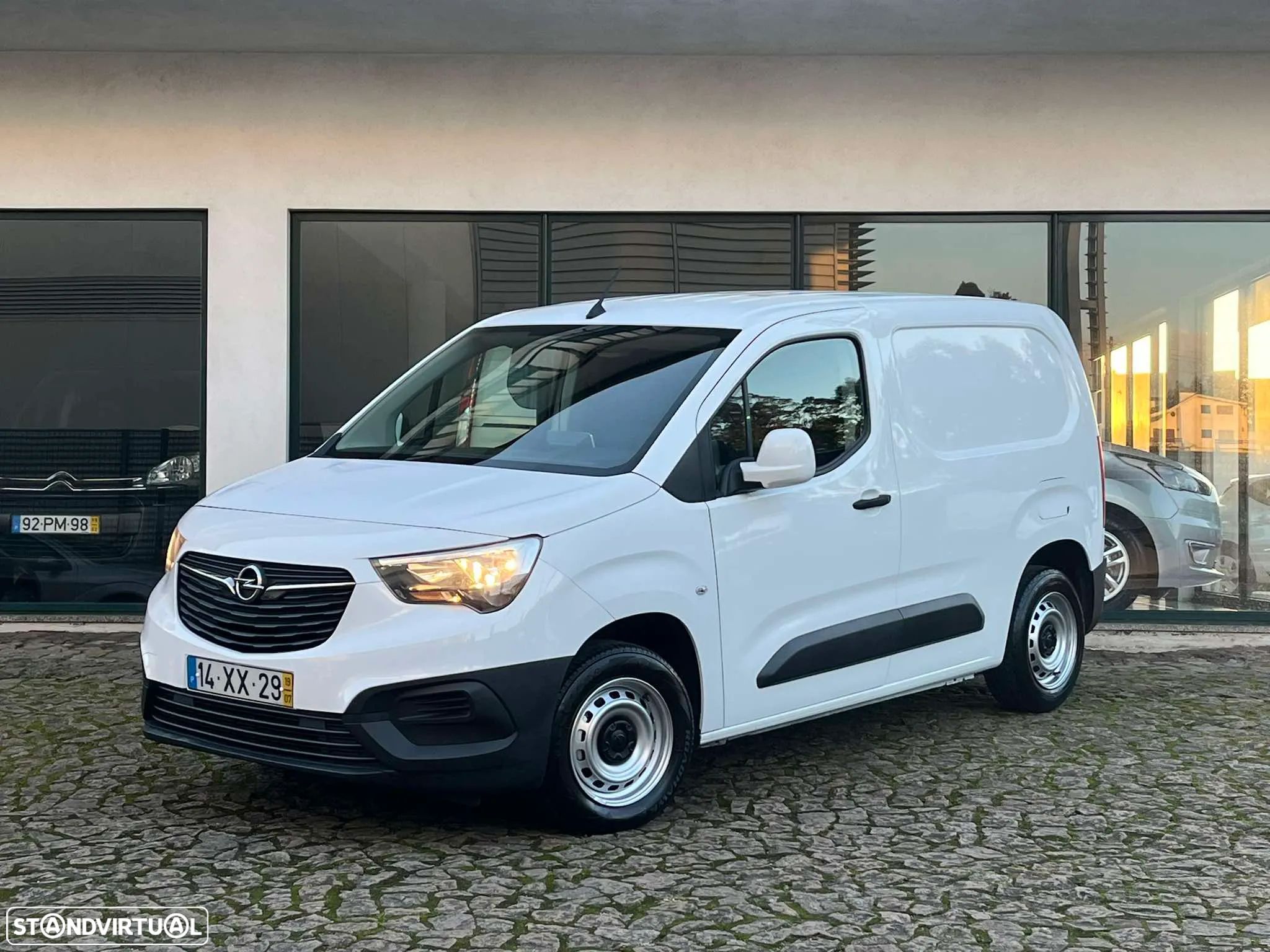 Opel Combo Cargo Enjoy L1H1 1.6 100cv - 1
