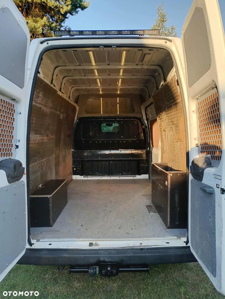Ford Transit - 4